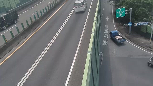 土城區台65高架上(中央路三段與大安路口上方)(西側路燈桿上) cctv 監視器 即時交通資訊
