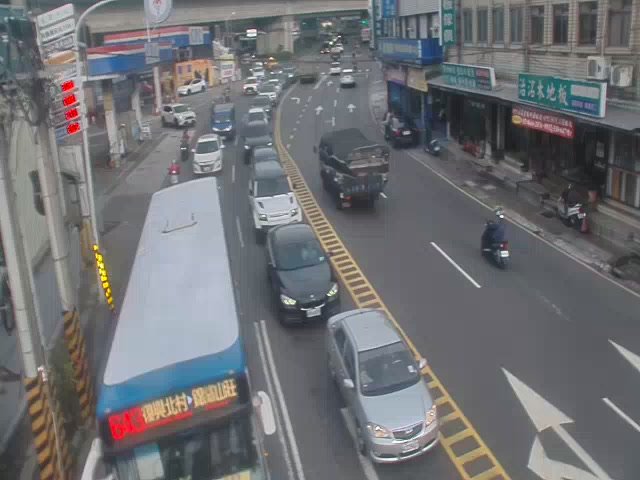 新店區安康路一段、華城路口(北側號誌桿上) cctv 監視器 即時交通資訊