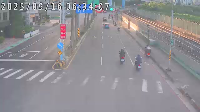 淡水區 中正東路一段/中正東路一段127巷(近端號誌桿) cctv 監視器 即時交通資訊